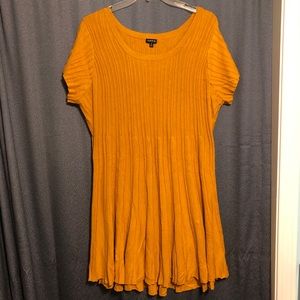 Torrid Size 4 Mustard Yellow Ribbed Knee-Length Dress with Pleated Bottom